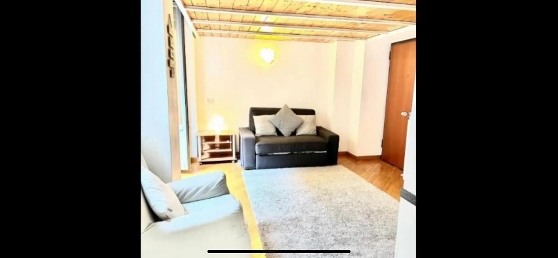 Garibaldi Deluxe Suite location